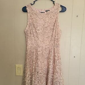 Excellent Used Condition Womens Lily Rose pink dress size L